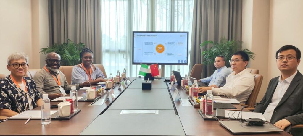 10b92a97-6417-444c-8724-6127157783c8